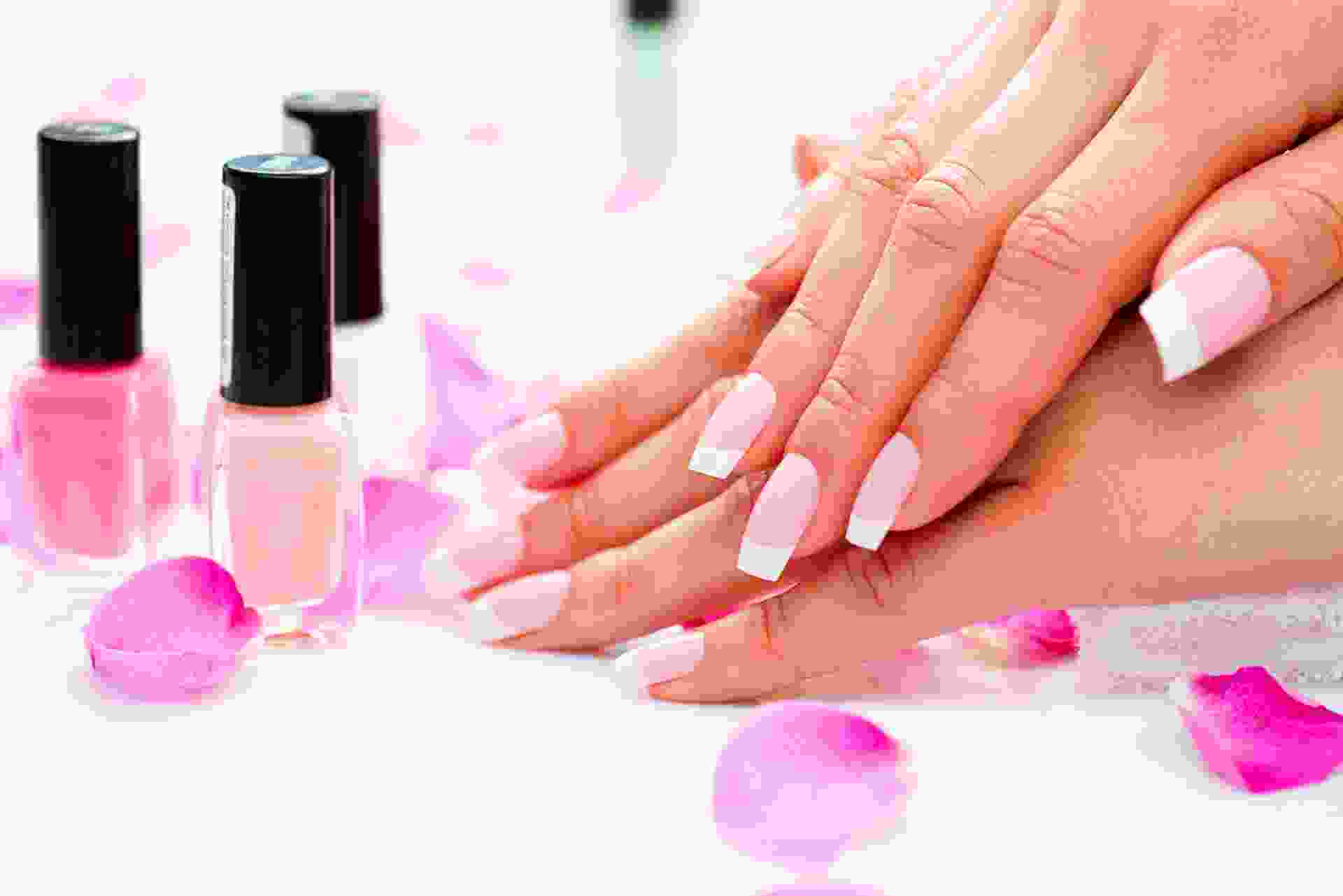 Manicure Treatment - Skinology